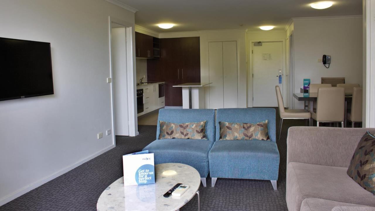 Pacific Suites Canberra Exteriör bild